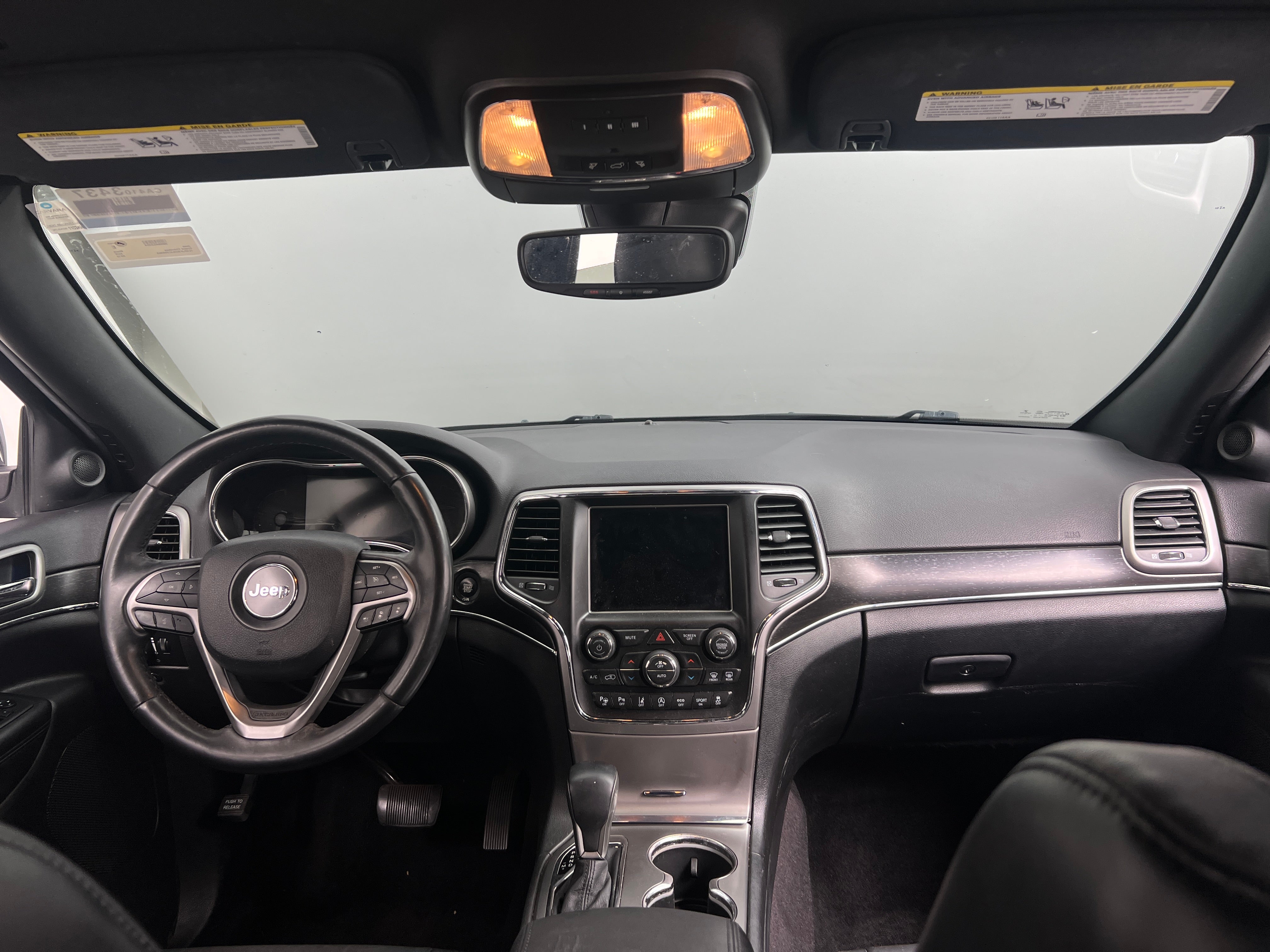 jeep grand cherokee 2018 1C4RJFBG9JC399363 image jeep grand cherokee 2018 1C4RJFBG9JC399363 image